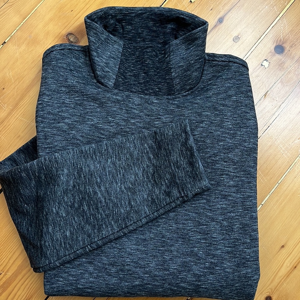Banana republic high neck sweatshirt